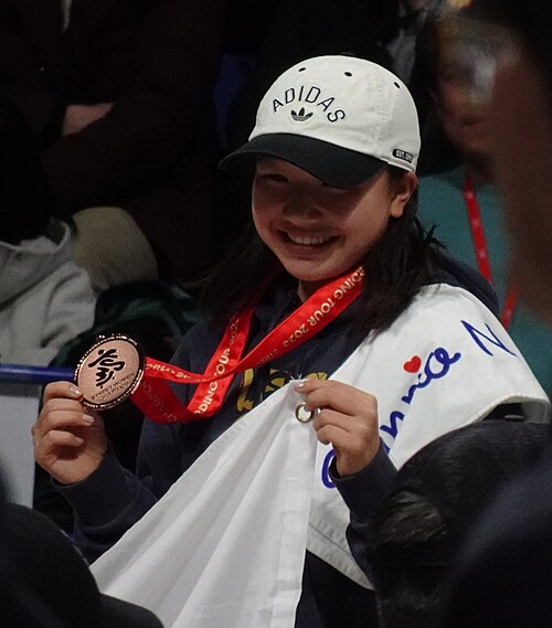 Momiji Nishiya