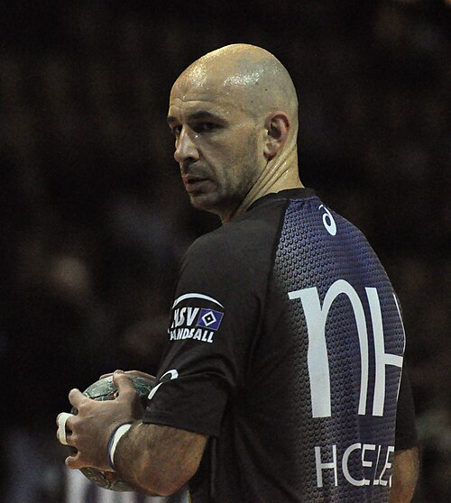 Davor Dominiković