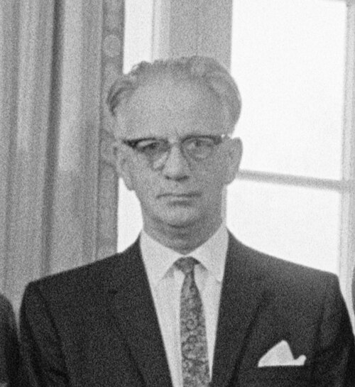 C. B. van Niel