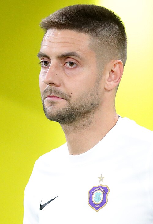 Dimitrij Nazarov