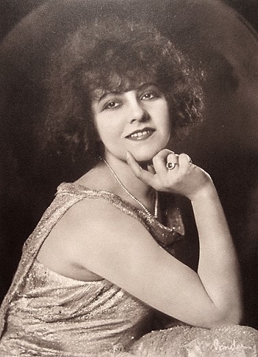 Lucy Doraine