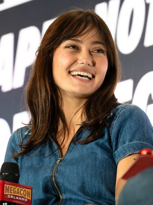 Ella Purnell