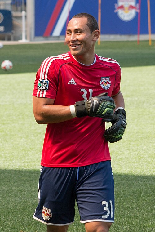 Luis Robles