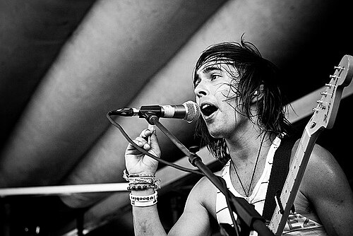 Vic Fuentes