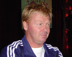 Mo Johnston