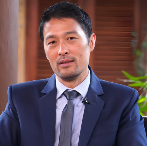 Johnny Tri Nguyen