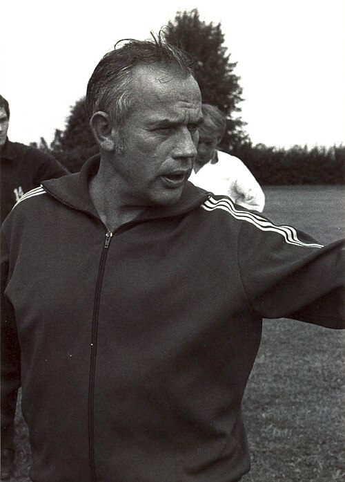 Hennes Weisweiler