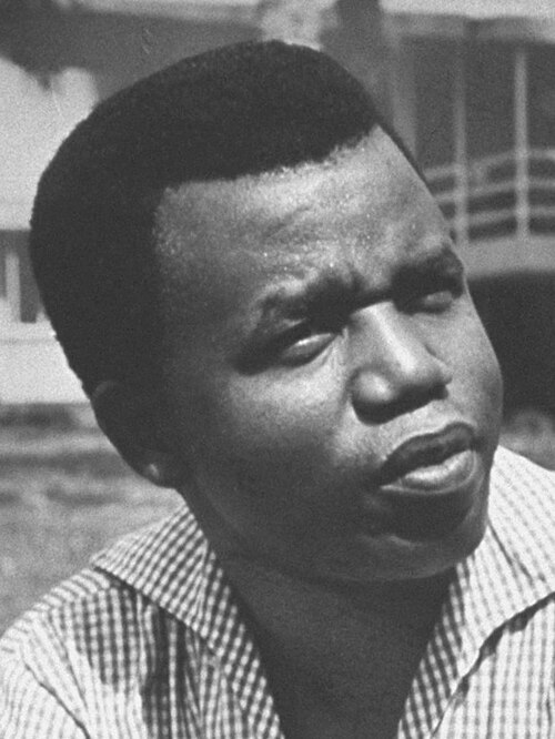 Chinua Achebe