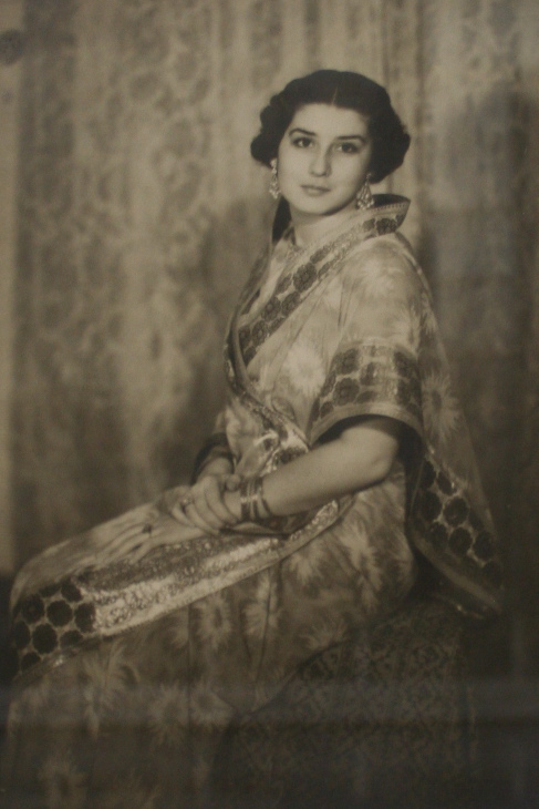 Nilüfer Hanımsultan