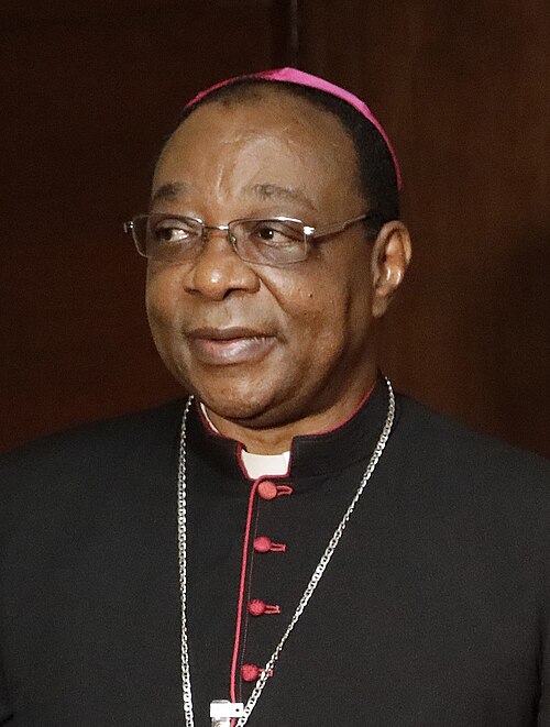 Léon Kalenga Badikebele