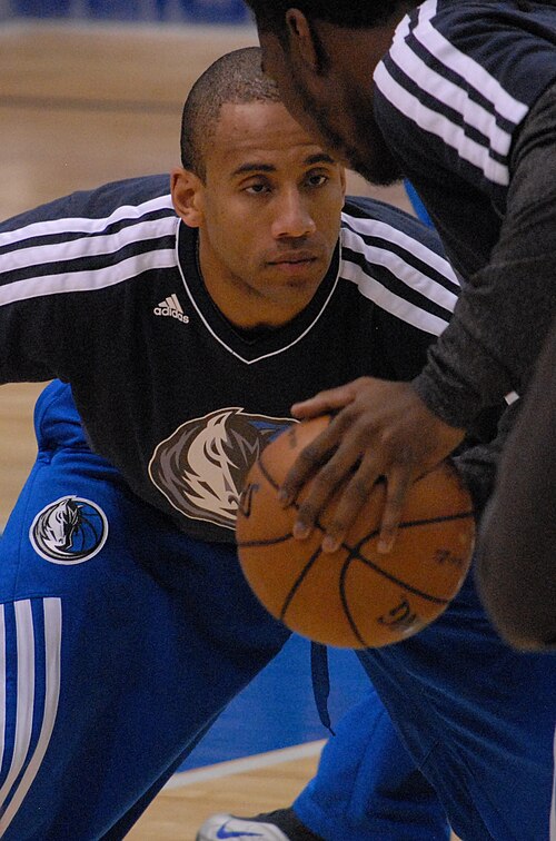 Dahntay Jones