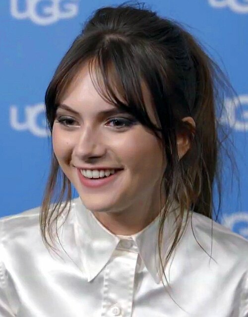 Emilia Jones
