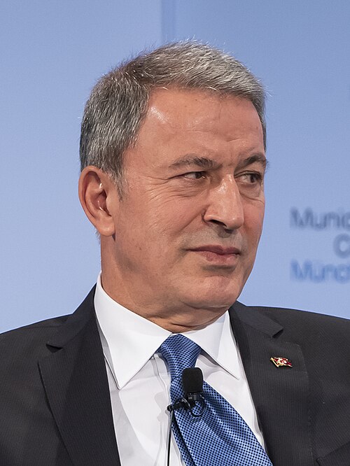 Hulusi Akar