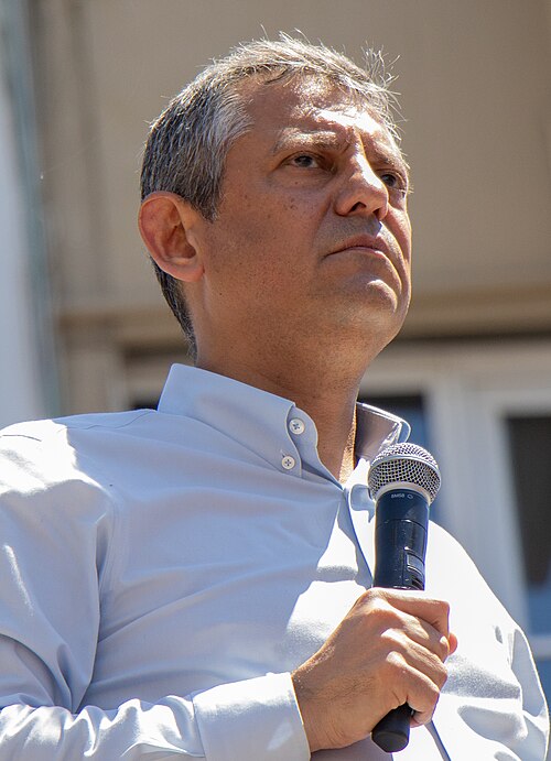 Özgür Özel