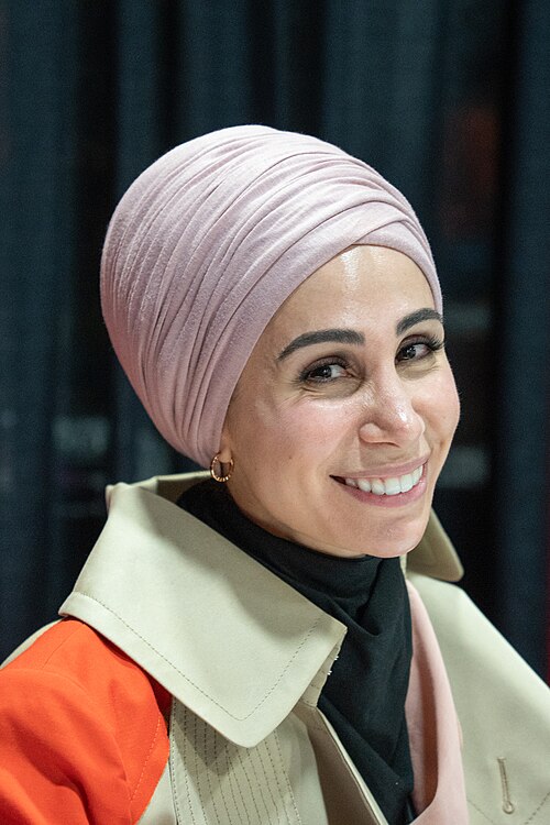 Tahereh Mafi