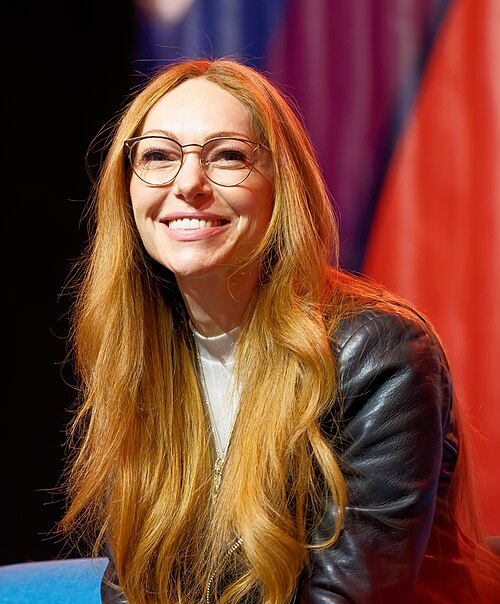 Laura Prepon