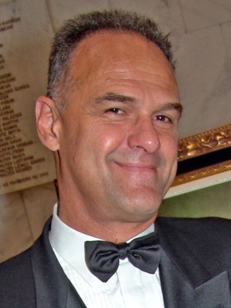 Oscar Schmidt