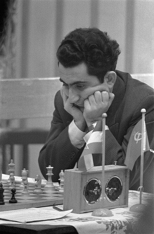 Tigran Petrosian