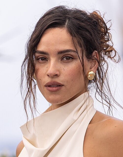 Adria Arjona