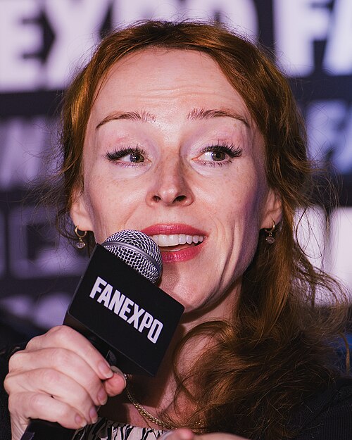 Ruth Connell