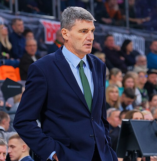 Velimir Perasović