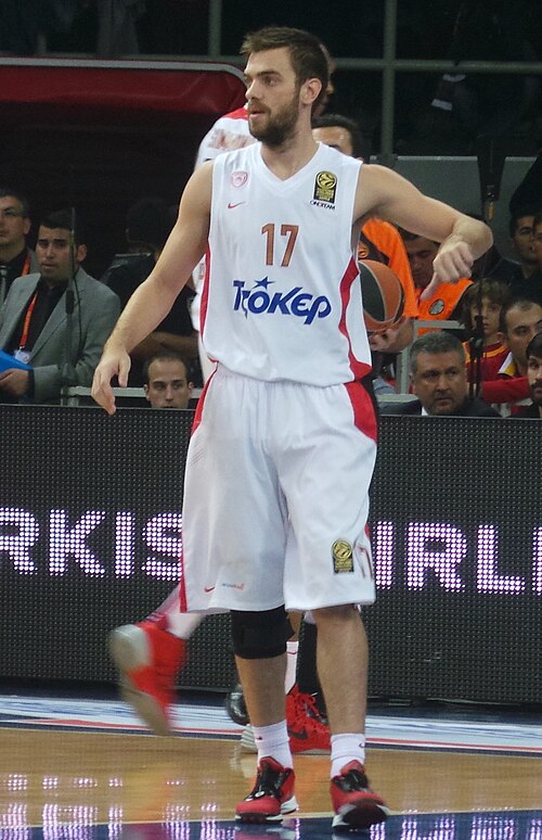 Vangelis Mantzaris