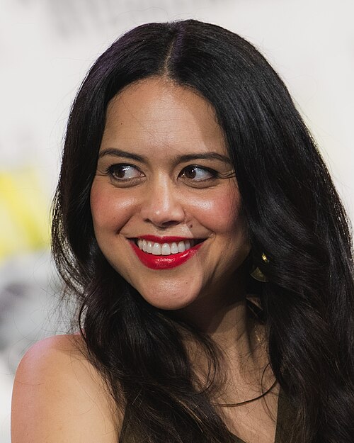Alyssa Diaz