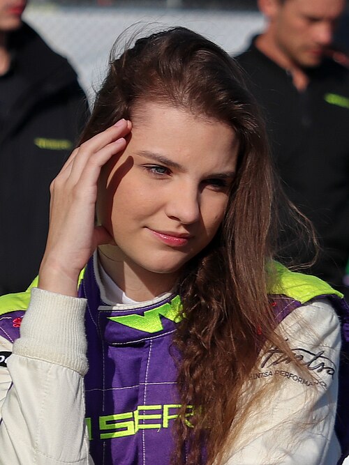 Vivien Keszthelyi