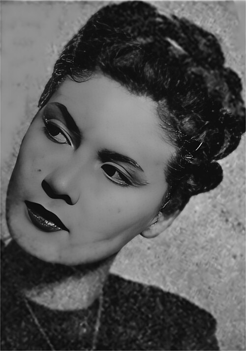 Margit Bara