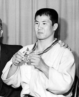 Takehide Nakatani