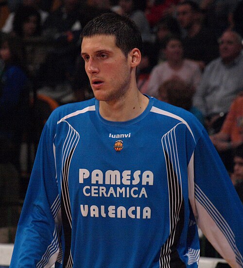 Kosta Perović