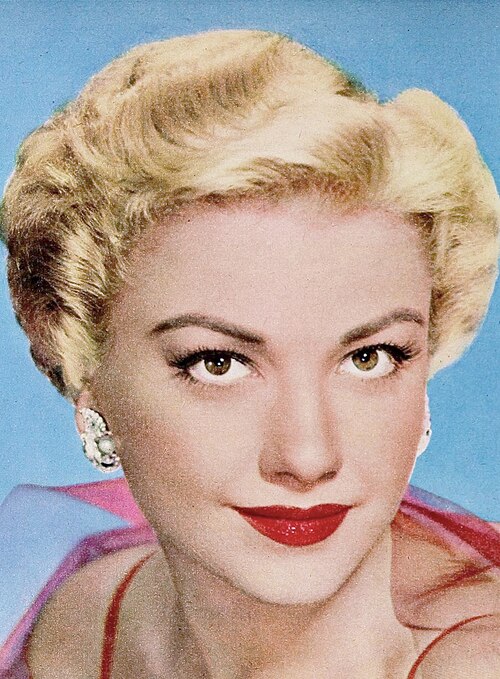 Anne Baxter
