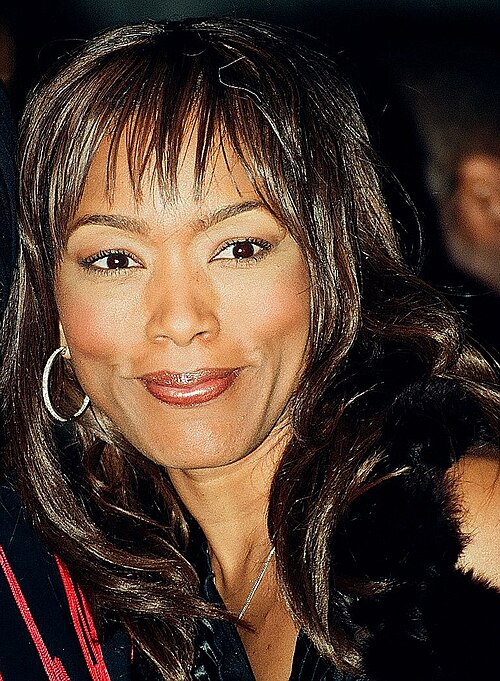 Angela Bassett