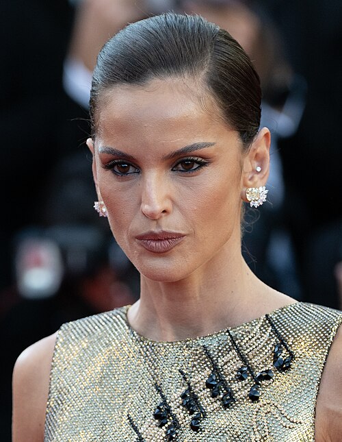 Izabel Goulart