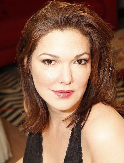 Laura Harring