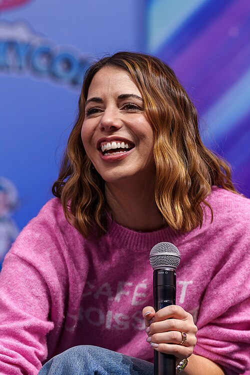 Laura Bailey