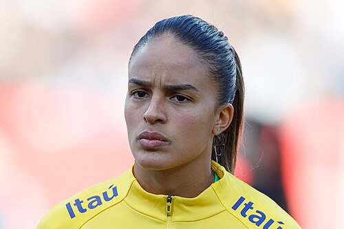 Gabi Nunes