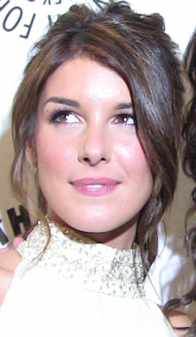 Shenae Grimes