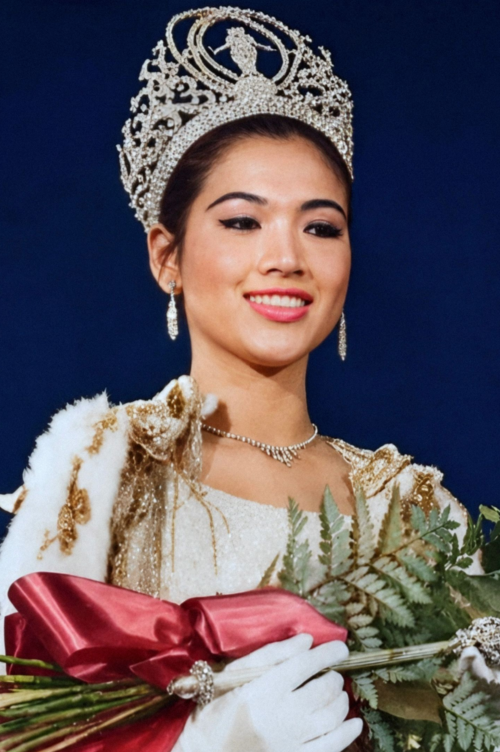 Apasra Hongsakula