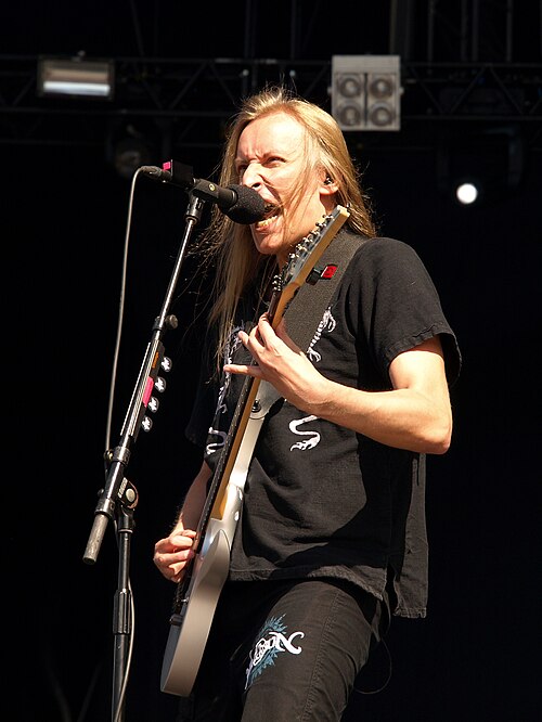 Jari Mäenpää