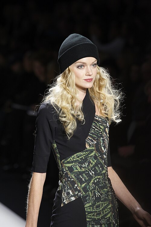 Lindsay Ellingson