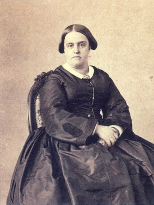 Januária, Countess of Aquila