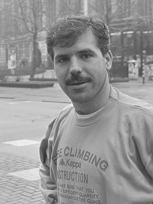 Nikos Anastopoulos