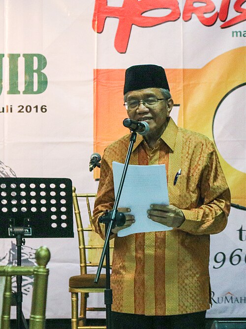 Taufiq Ismail