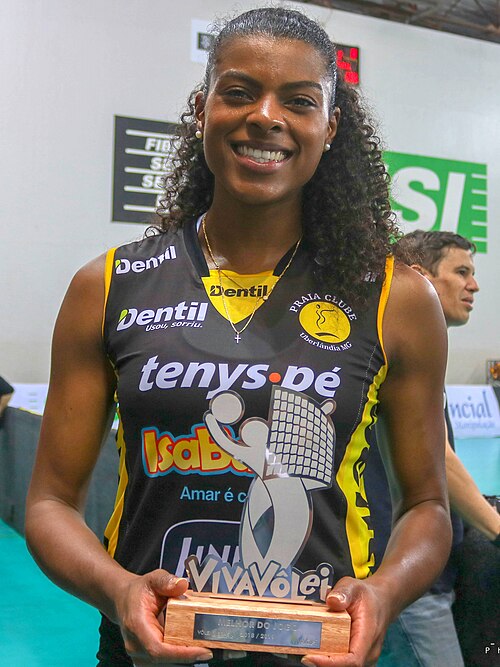 Fernanda Garay
