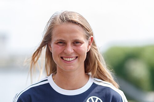 Klara Bühl