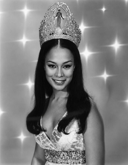 Gloria Diaz