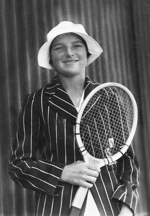 Thelma Coyne Long