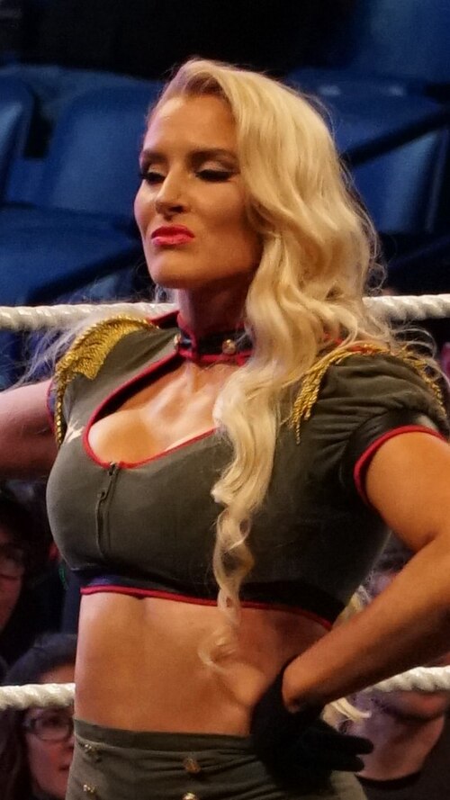 Macey Estrella-Kadlec