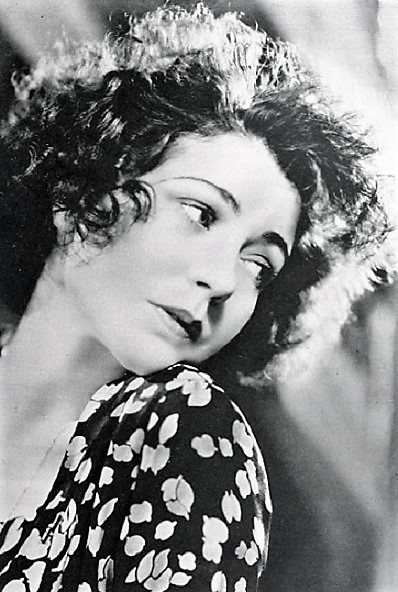 Renée Adorée